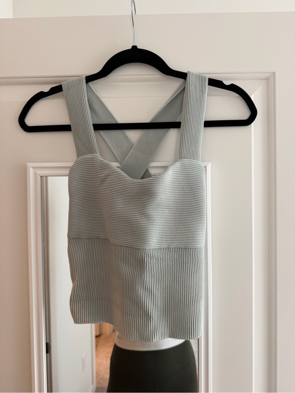 Abercrombie & Fitch Ribbed Cropped tank - Light Gray/green